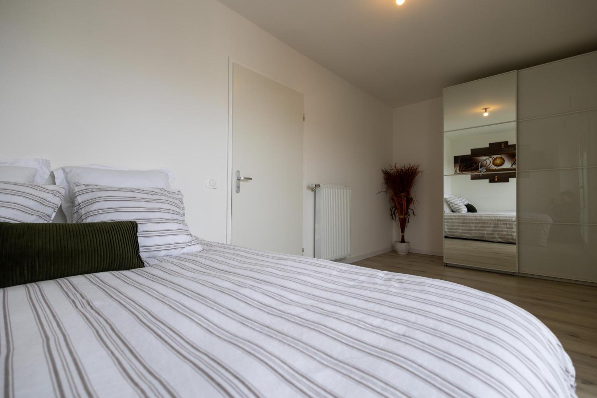 Apartamento Duplex Complet - Proche Dysney Land Paris Bussy-Saint-Georges Exterior foto